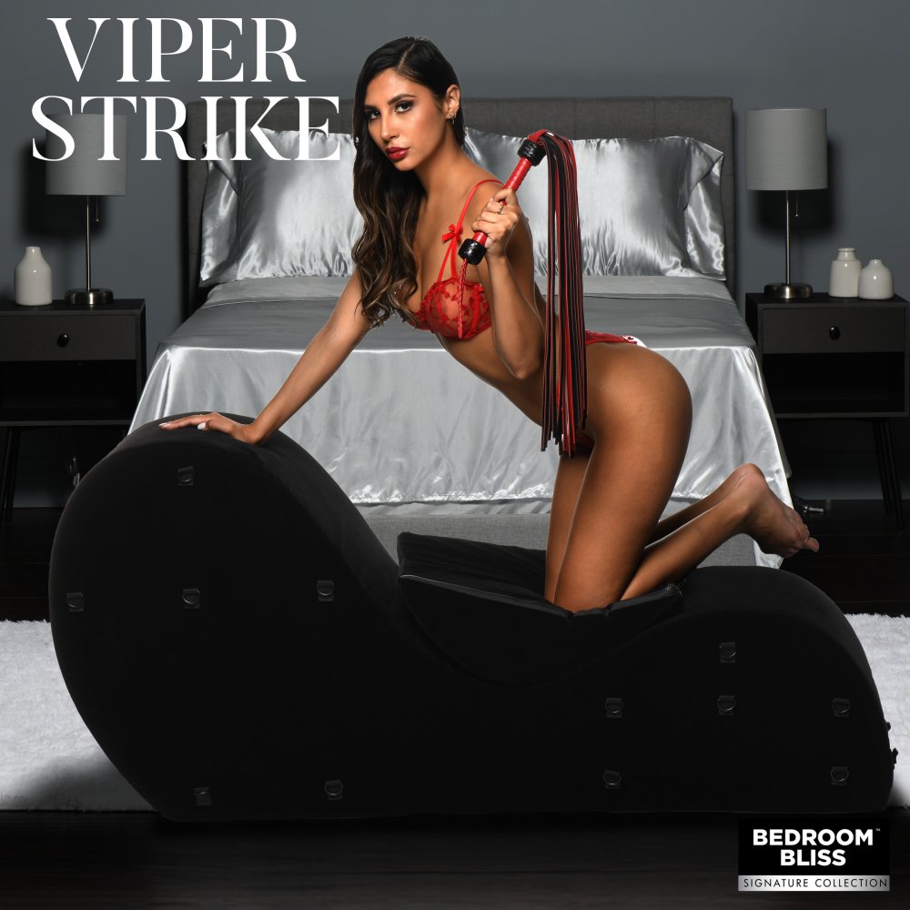 Bondage Love Couch - image 12