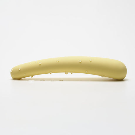 Iroha Tsuki Mikazuki Vibrator — Tapered Soft-Touch Silicone - TN821