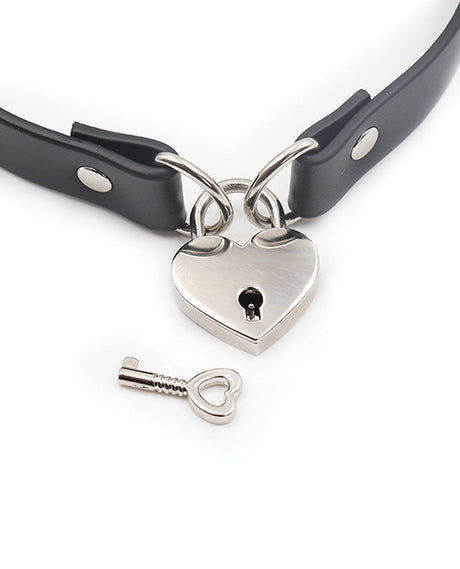 Plesur PVC Collar w/Heart Lock - Black by Plesur