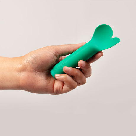 Je Joue Amour Bullet Vibrator — Emerald Green - JE933EG