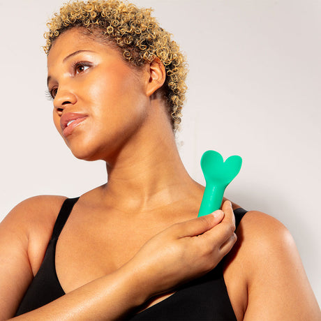 Je Joue Amour Bullet Vibrator — Emerald Green - JE933EG