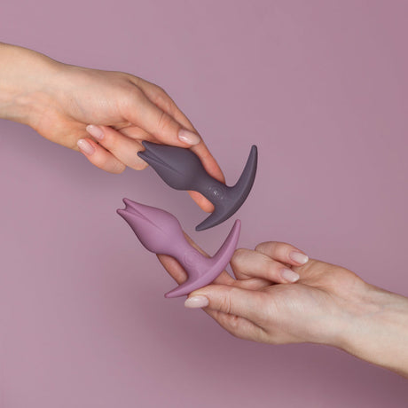 Fun Factory Bootie Fem Anal Plug — Slim, Asymmetrical Base - FN320DT