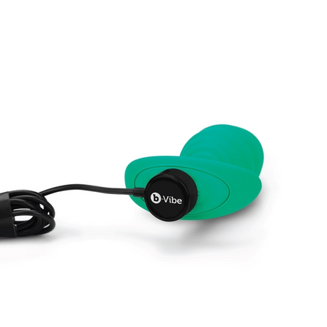 b-Vibe Twist Texture Plug — Textured Anal Plug, Green - BV7671