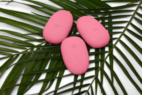 Je Joue ILY Pebble Compact Silicone Travel Vibrator - JE962